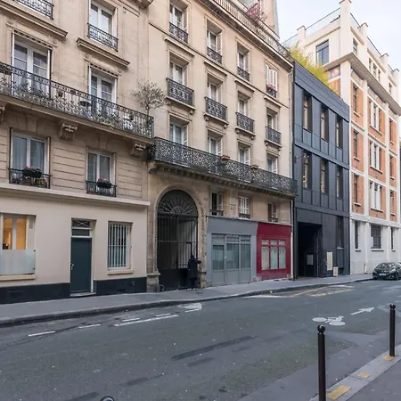Elégant à Deux Pas Du Moulin Rouge * Parigi